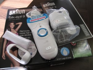 Buzzing Braun Silk epil 9